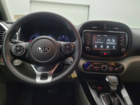 Used 2021 Kia Soul S image 22