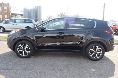 Used 2022 Kia Sportage LX image 8