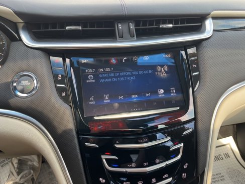 Used 2014 Cadillac XTS Platinum image 17