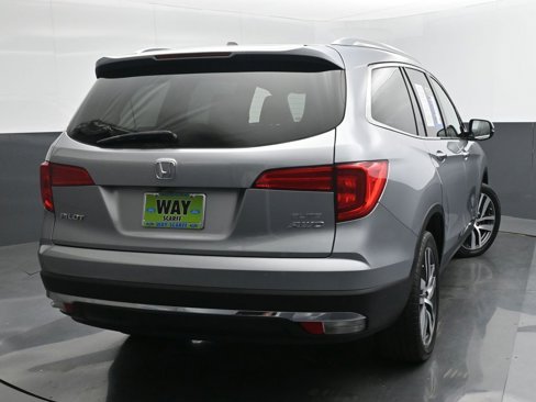 Used 2017 Honda Pilot Elite image 5
