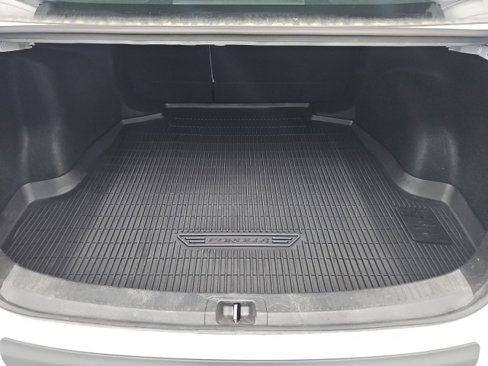 Used 2024 Toyota Corolla LE image 17