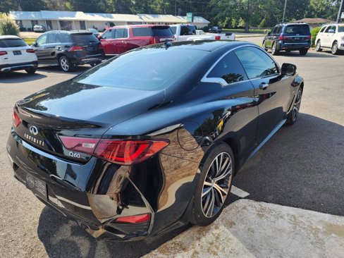 Used 2017 INFINITI Q60 2.0t image 6