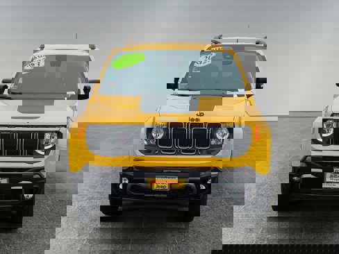 Used 2023 Jeep Renegade Latitude image 8
