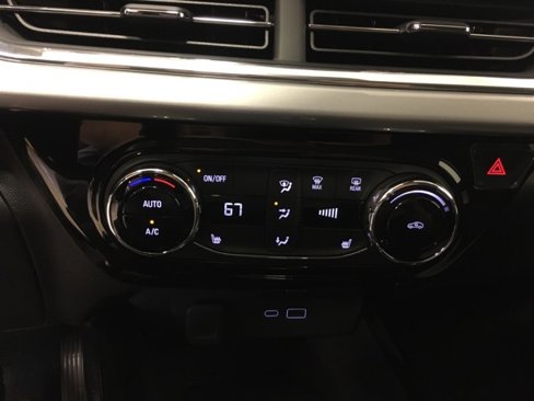 New 2025 Chevrolet Trax LT w/ Driver Confidence Package image 22