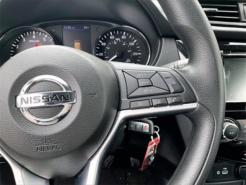 Used 2019 Nissan Rogue S image 24