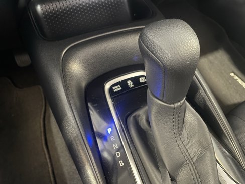 Used 2021 Toyota Corolla LE image 29