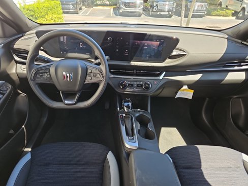 New 2025 Buick Envista Preferred image 9