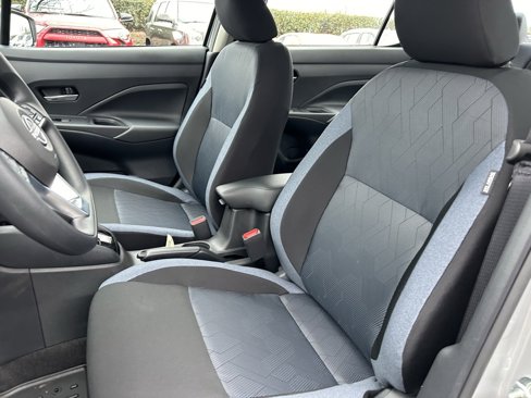 New 2025 Nissan Versa SV w/ Trunk Package image 20