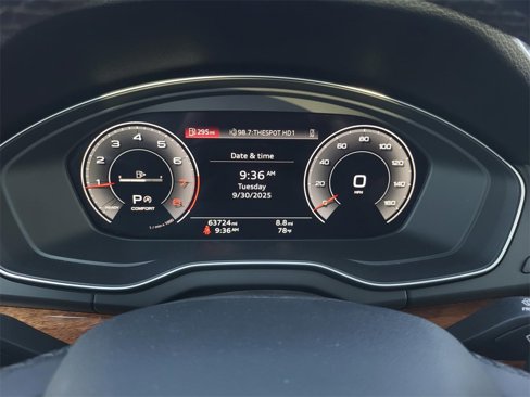 Used 2022 Audi Q5 2.0T Premium Plus image 25