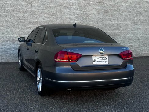 Used 2013 Volkswagen Passat TDI SEL Premium image 8