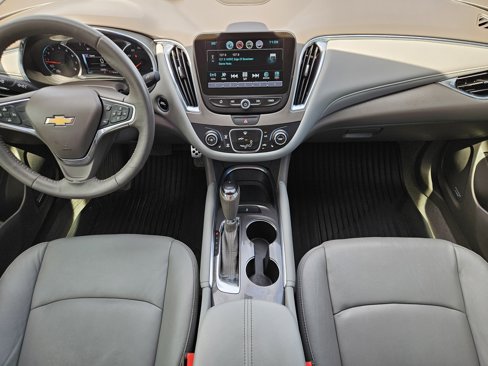 Certified 2017 Chevrolet Malibu LT w/ Leather Package image 15