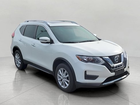 Used 2017 Nissan Rogue SV image 5