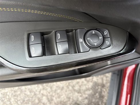 Used 2024 Chevrolet Trax LT image 8
