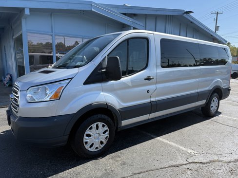 Used 2015 Ford Transit 350 XLT image 1