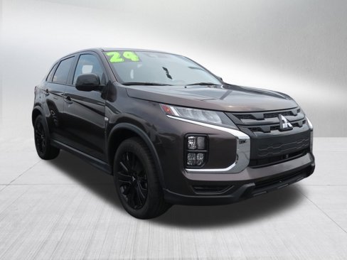 Used 2024 Mitsubishi Outlander Sport LE image 2