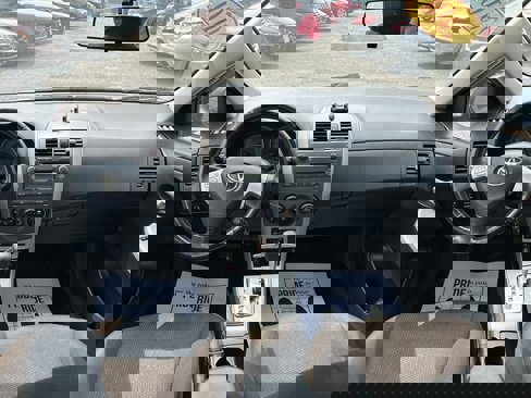 Used 2010 Toyota Corolla S image 12