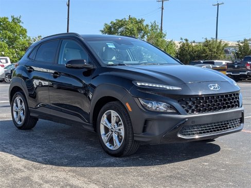 Used 2023 Hyundai Kona SEL w/ Cargo Package image 8