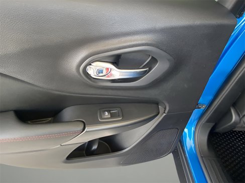 Used 2020 Jeep Cherokee Trailhawk image 21