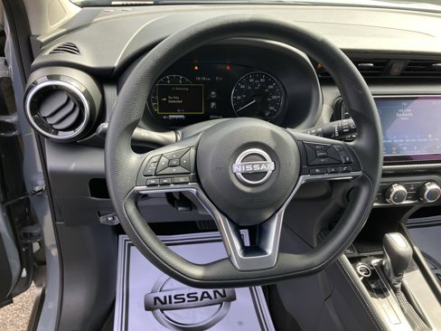 Certified 2024 Nissan Kicks SV image 8