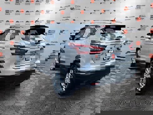 Used 2022 Nissan Rogue Sport S image 3
