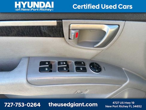 Used 2008 Hyundai Santa Fe GLS image 10