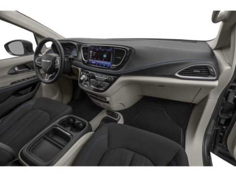 Used 2022 Chrysler Pacifica Touring-L image 15