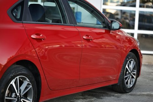 Used 2023 Kia Forte LXS image 8