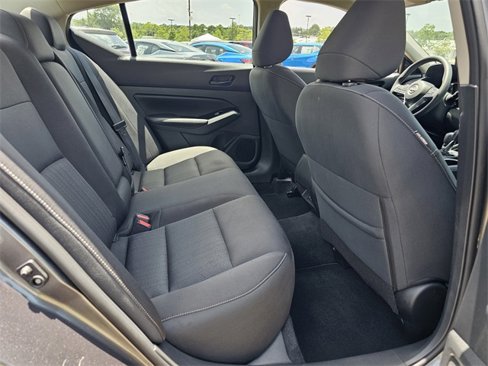 Used 2023 Nissan Altima 2.5 SV image 24