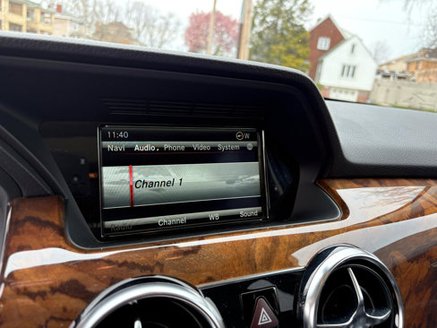 Used 2013 Mercedes-Benz GLK 350 4MATIC image 36