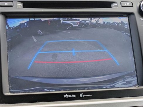 Used 2015 Toyota Highlander XLE image 11