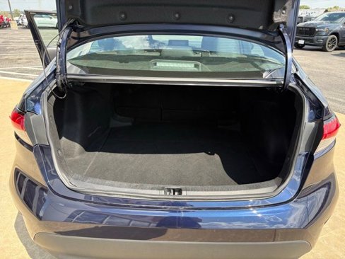 Used 2023 Toyota Corolla LE image 20