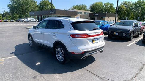 Used 2017 Lincoln MKC Reserve w/ Lincoln MKC Climate Package image 3