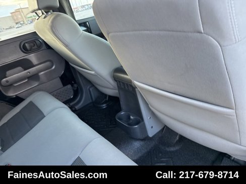 Used 2010 Jeep Wrangler Unlimited Sport image 59
