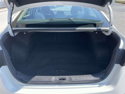 Used 2019 Nissan Altima 2.5 S image 12