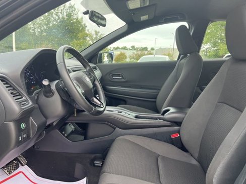Used 2019 Honda HR-V Sport image 12