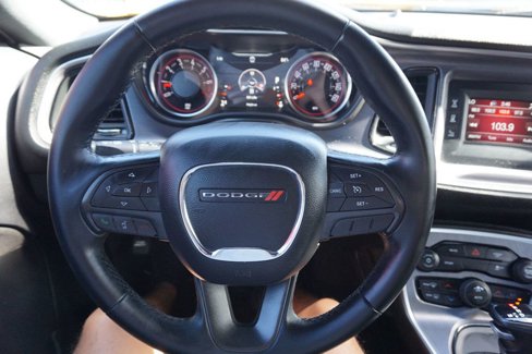 Used 2017 Dodge Challenger SXT image 24