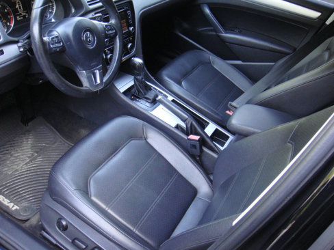 Used 2012 Volkswagen Passat 2.5 SE image 10