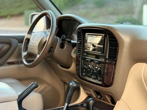 Used 2000 Toyota Land Cruiser image 28