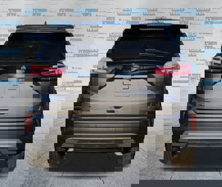 Used 2024 Ford Edge SEL w/ Convenience Package image 7
