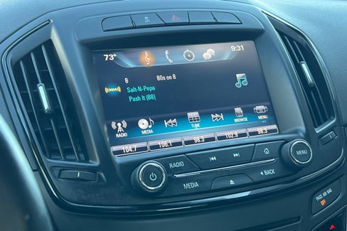 Used 2016 Buick Regal image 26
