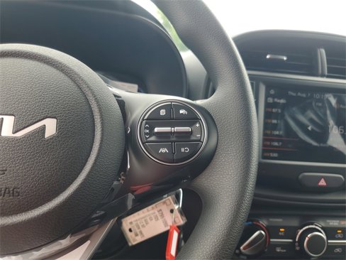 New 2025 Kia Soul LX image 17