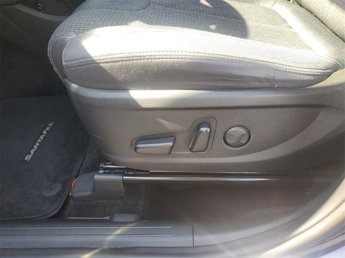 Used 2022 Hyundai Santa Fe SEL w/ Cargo Package image 15