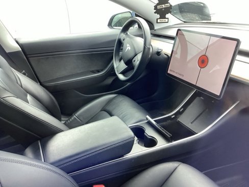 Used 2018 Tesla Model 3 Long Range image 11