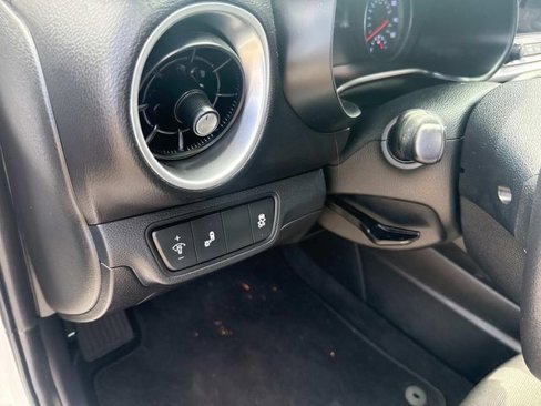 Used 2023 Kia Forte LXS w/ LXS Technology Package image 19