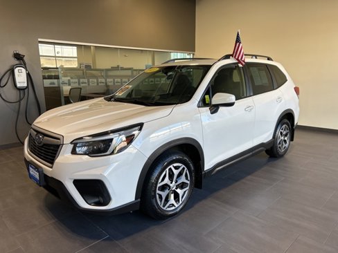 Used 2021 Subaru Forester Premium image 21