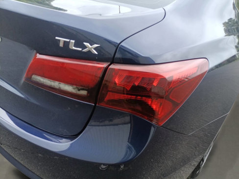 Used 2017 Acura TLX image 13