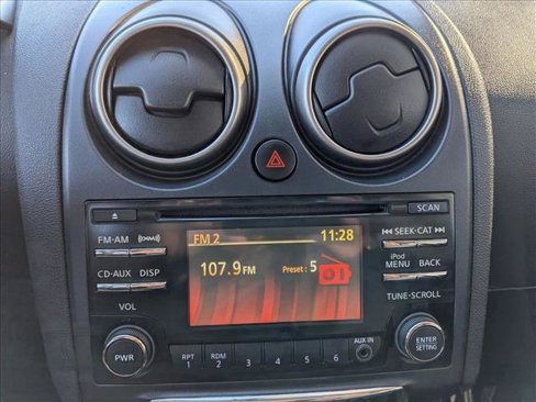 Used 2013 Nissan Rogue S w/ Special Edition Pkg image 13