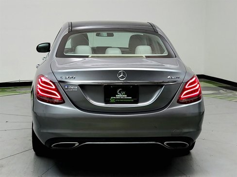 Used 2015 Mercedes-Benz C 300 4MATIC Sedan image 6