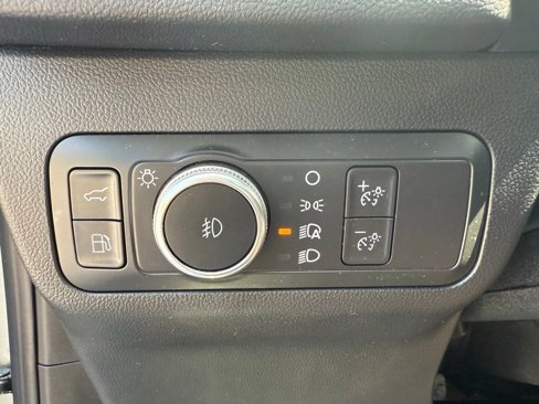 Used 2022 Ford Escape Titanium image 15