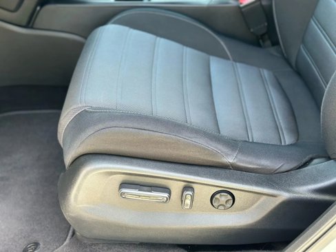 Used 2017 Honda CR-V EX image 7